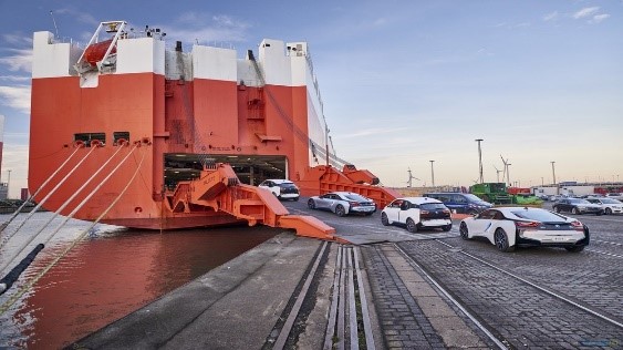Shipping a vehicle and a few small household goods overseas